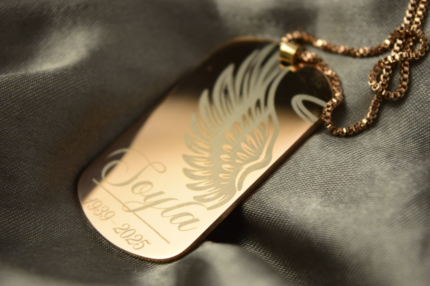 The Amora Tag™ – Essential Memorial Necklace